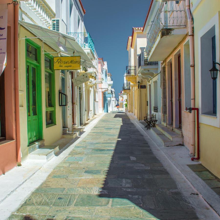 Anemomiloi Andros Hotel Bagian luar foto