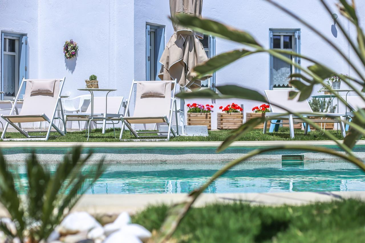 Anemomiloi Andros Hotel Bagian luar foto