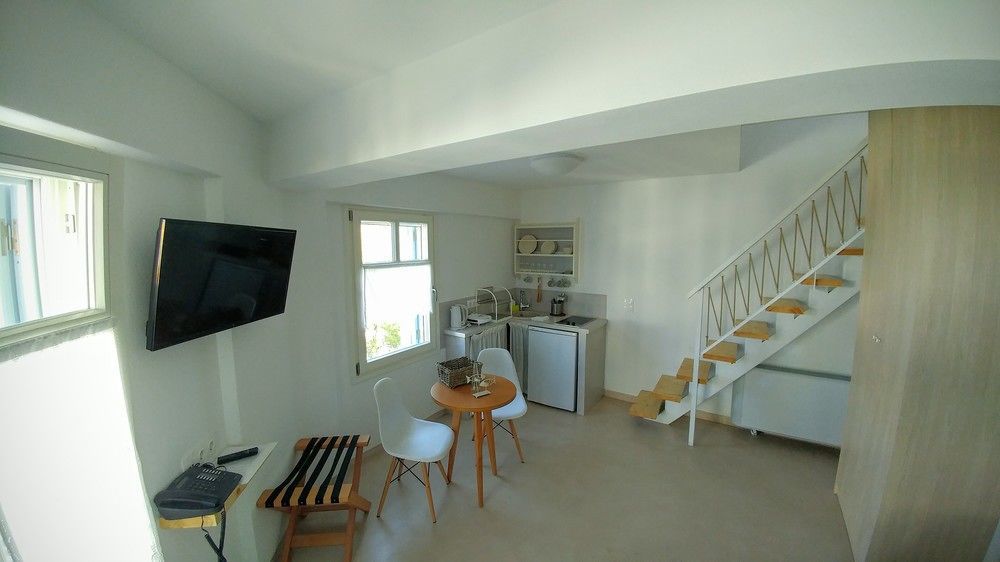 Anemomiloi Andros Hotel Bagian luar foto