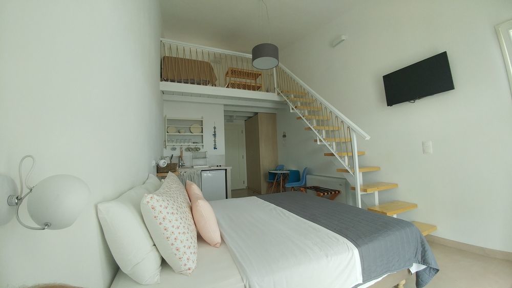 Anemomiloi Andros Hotel Bagian luar foto