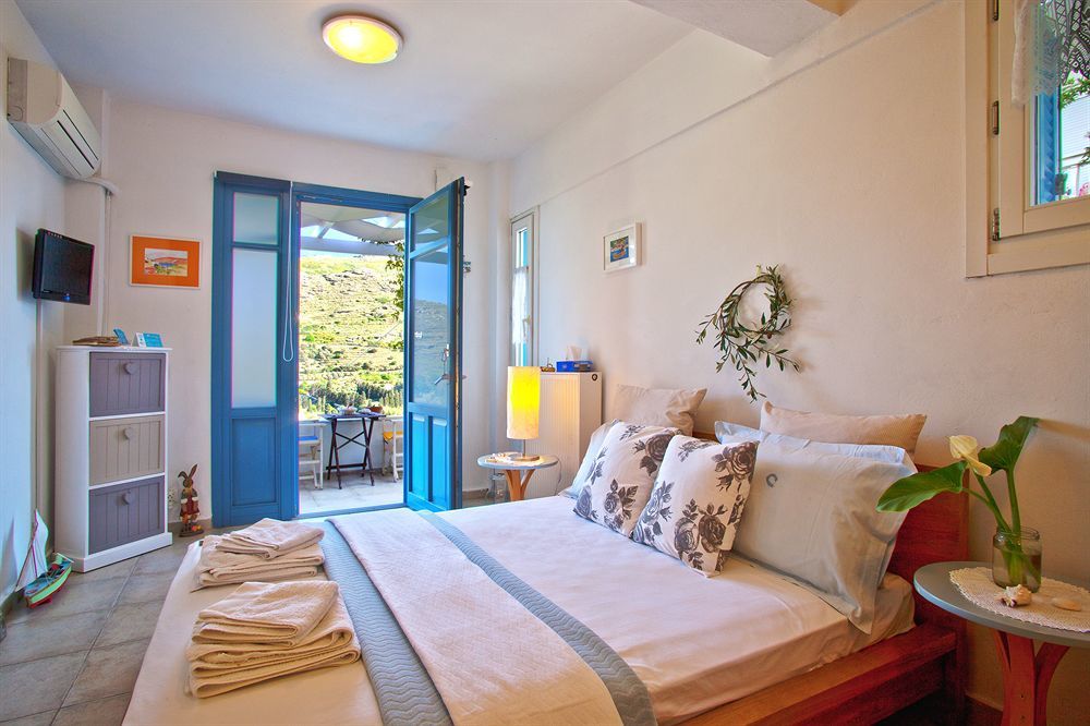 Anemomiloi Andros Hotel Bagian luar foto